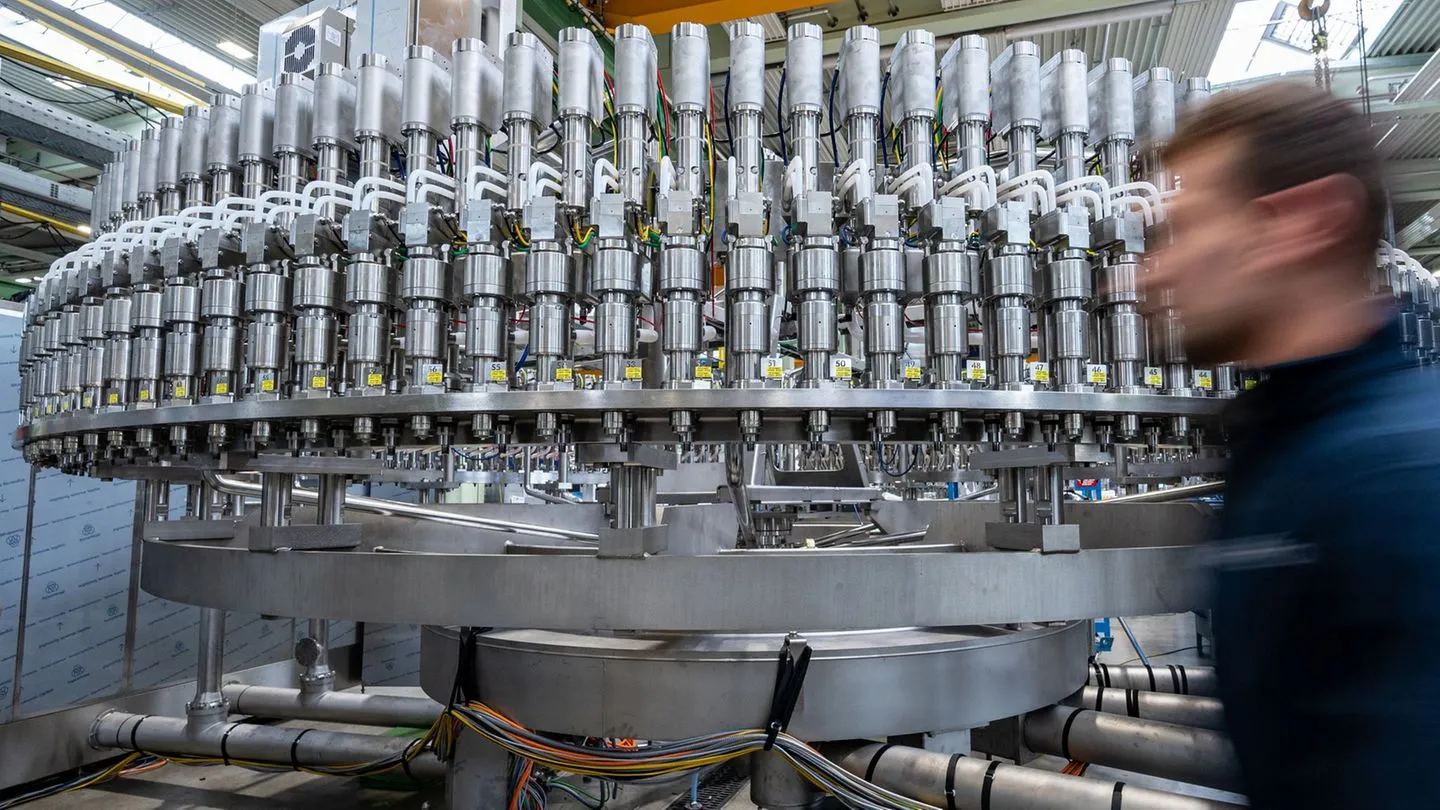 Economy: German mechanical engineering drags through the half-year thanks to strong June exports