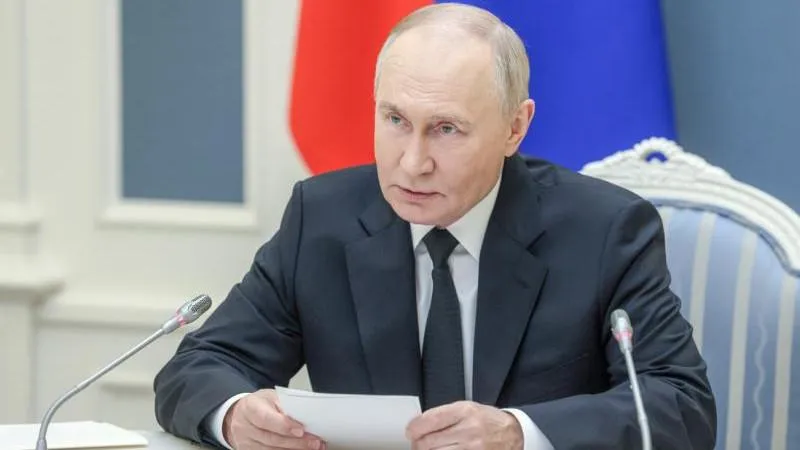 Putin: Russian-designed nuclear power plant will reliably give Vietnam cheap, safe energy