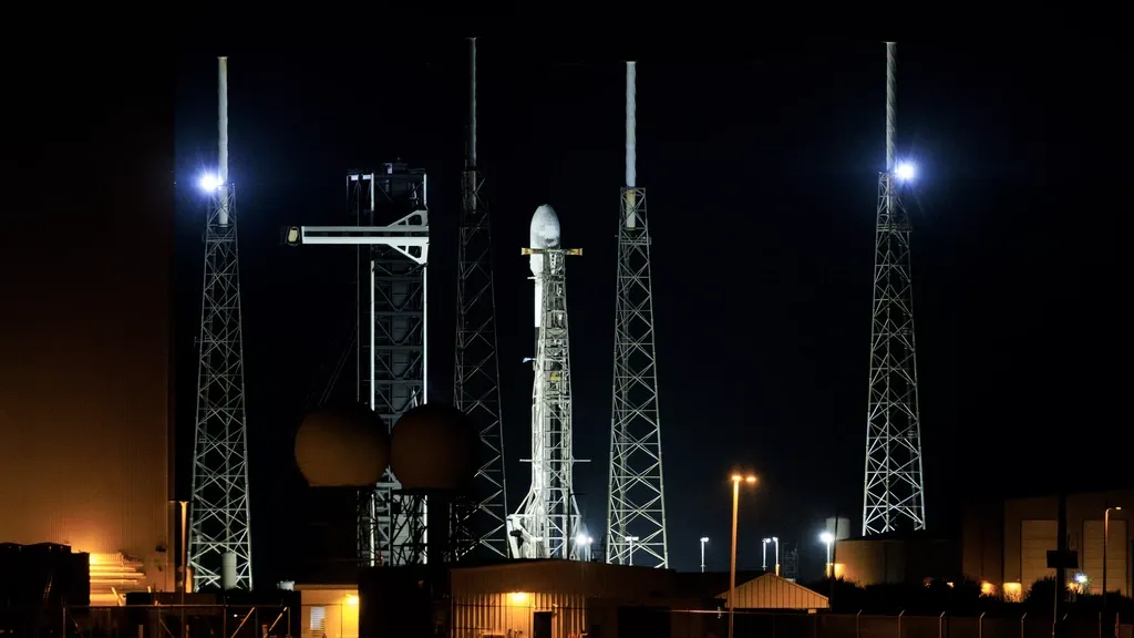Households fare very well on the stock market — SpaceX also a popular investment