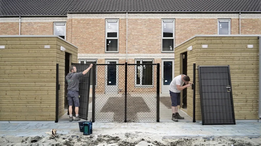 Plenty of rental homes won't be built — and big investors aren't stepping in either