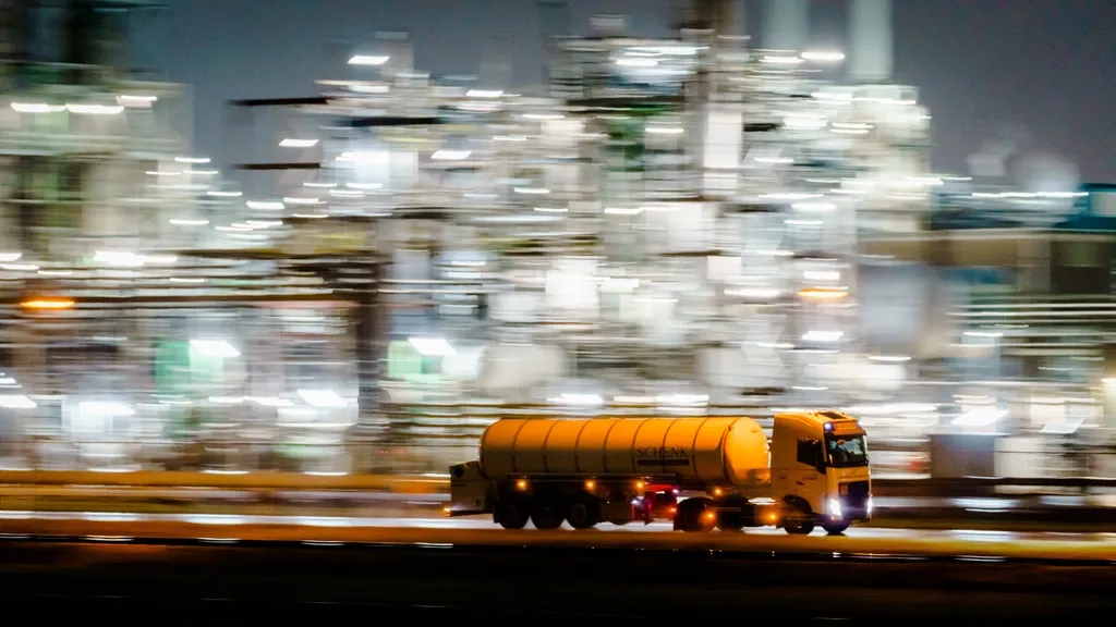 Shell posts another sky-high quarterly profit — nearly three times last year